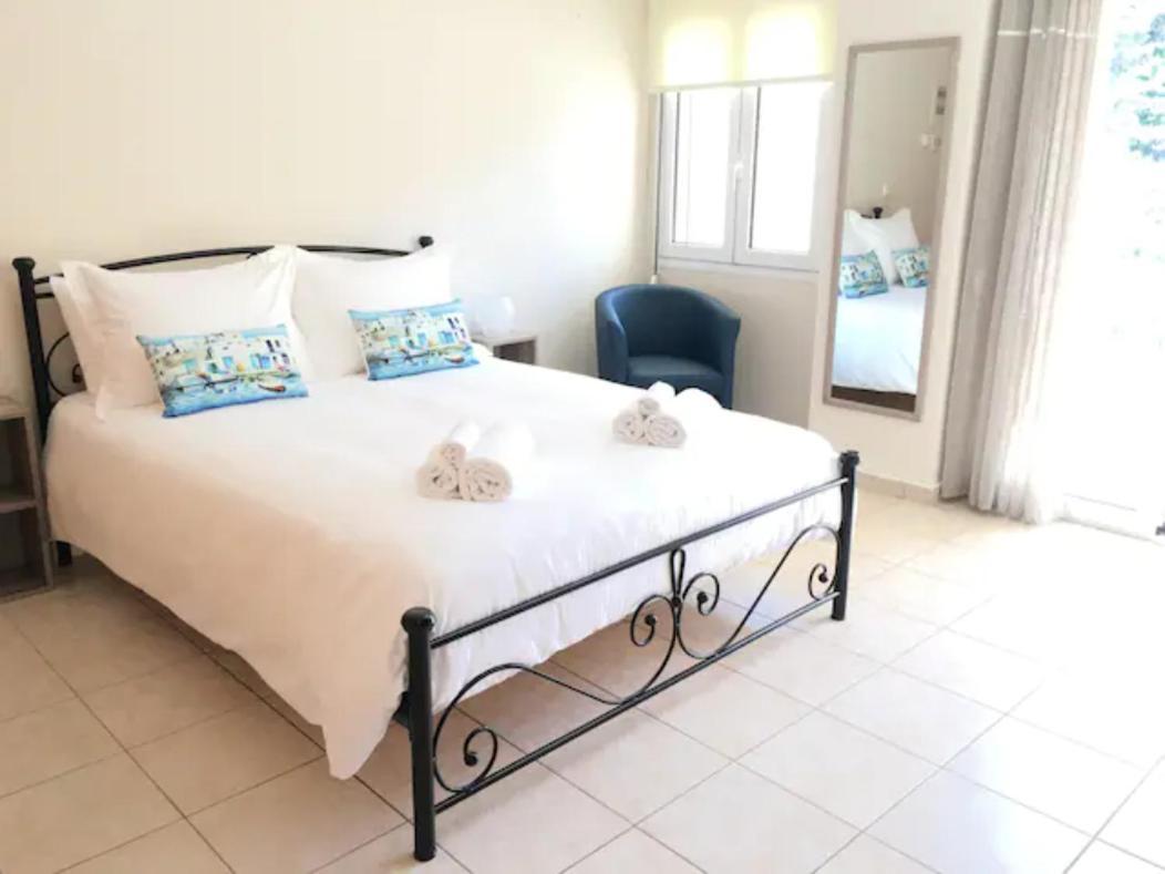 Koumpe Blue Sea View Apartment レティムノ エクステリア 写真